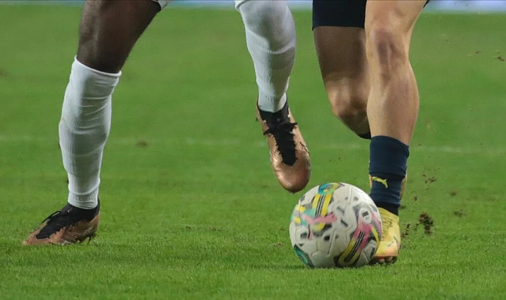 Fenerbahçe Yarın Antalyaspor'u Konuk Edecek