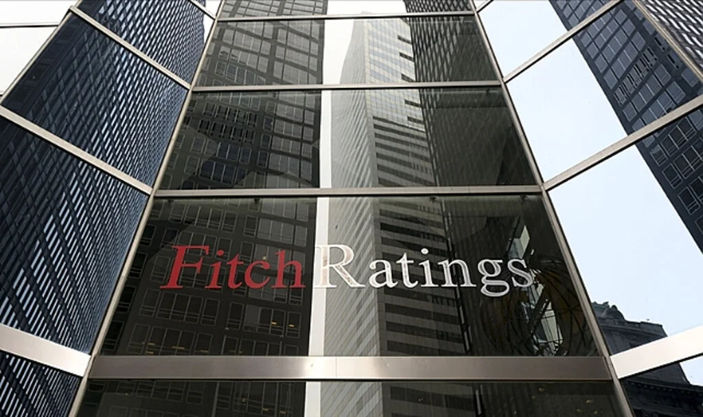 Fitch, Türkiye'nin Kredi Notu Görünümünü Yükseltti