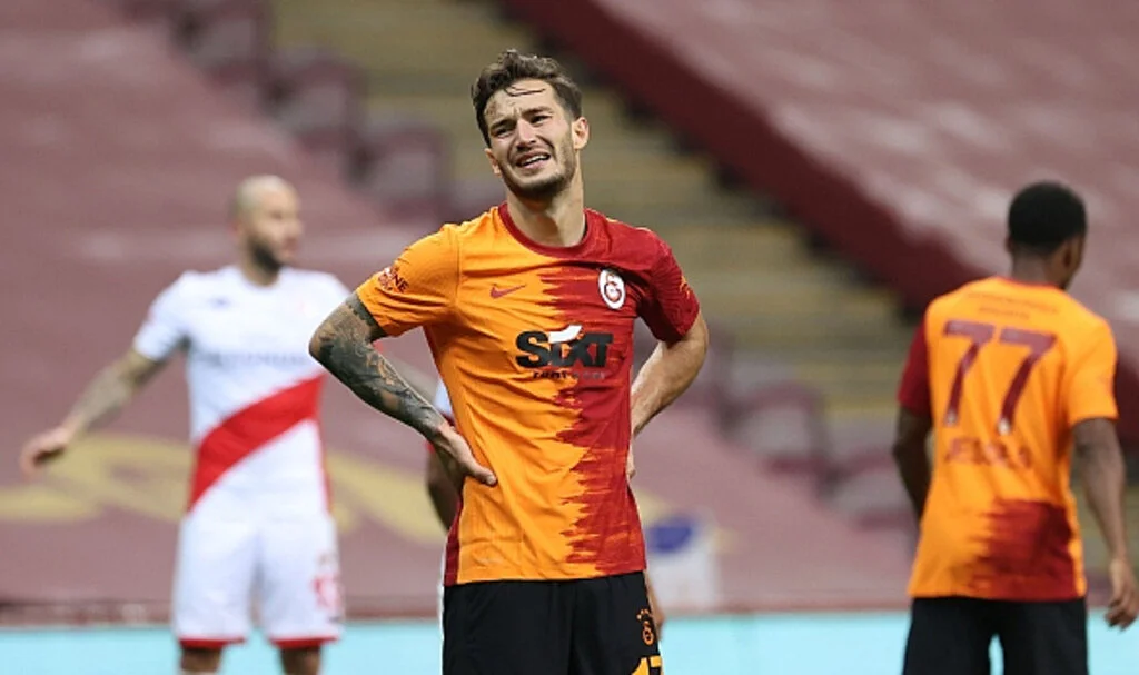 Galatasaray'da ayrılık