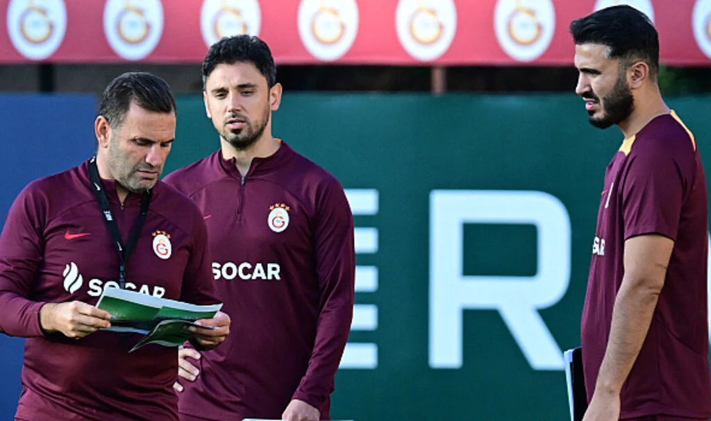 Galatasaray'da Okan Buruk rotasyona gidecek