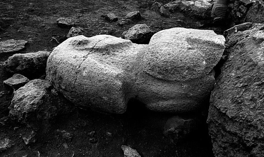 Göbeklitepe ve Karahantepe'de Yeni Heykeller Bulundu