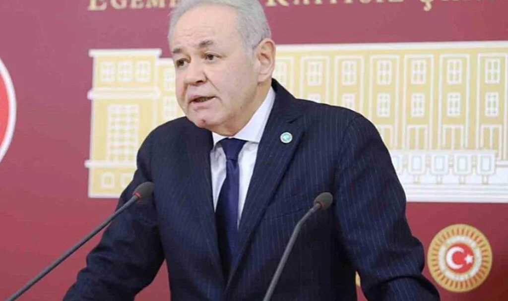 İYİ Partili isim online olarak istifa etti! Partiden tepki gecikmedi: Zaten ortalıkta yoktu