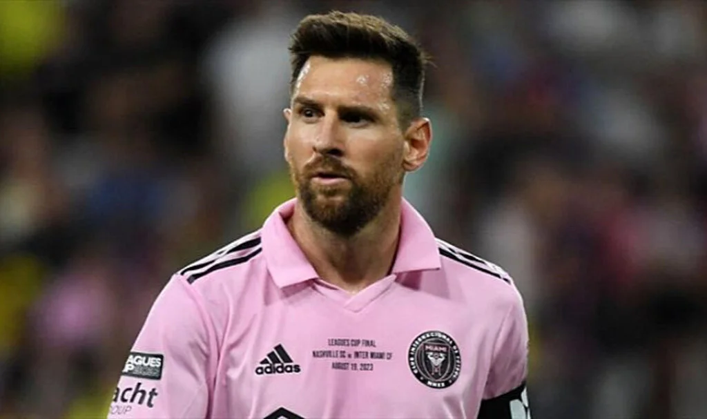 Lionel Messi'den üzen haber! Hayranları yıkıldı