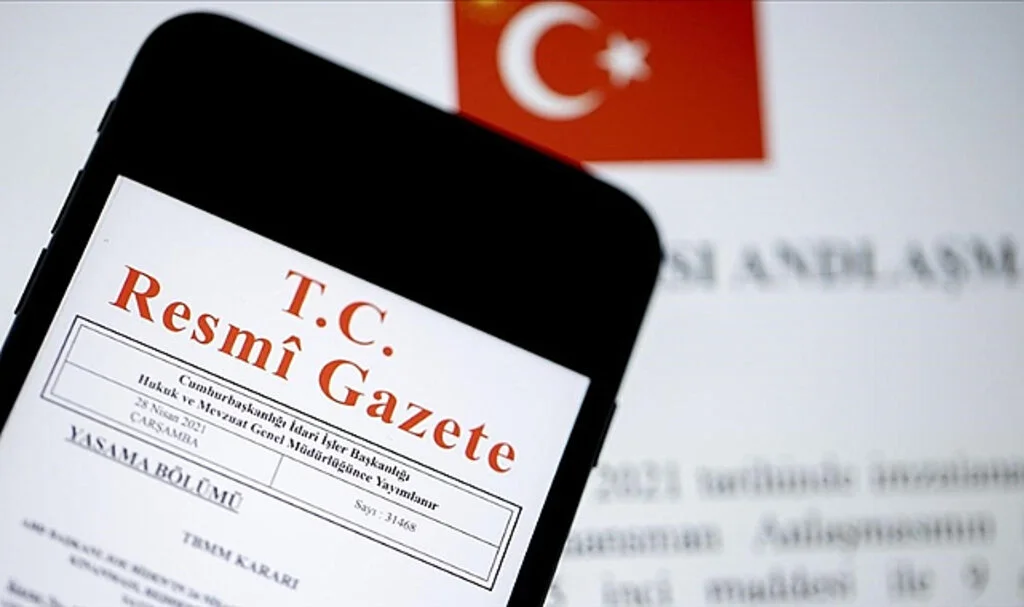 Liselerde Sınıf Tekrarı, Devamsızlık ve Açık Öğretime Geçişlere İlişkin Düzenleme Resmi Gazetede