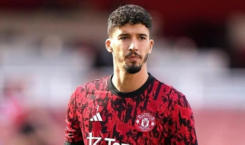 Manchester United cephesinde Altay Bayındır sesleri!