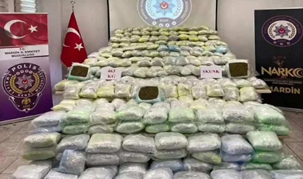 Mardin'de 463 Kilogram Uyuşturucu Ele Geçirildi