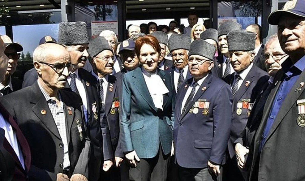 Meral Akşener, Ankara'da gazilerle buluştu