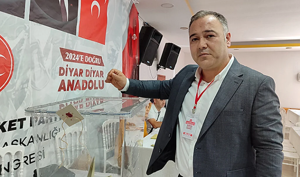 MHP Salıpazarı İlçe Başkanlığına Hakan Düzenli Seçildi