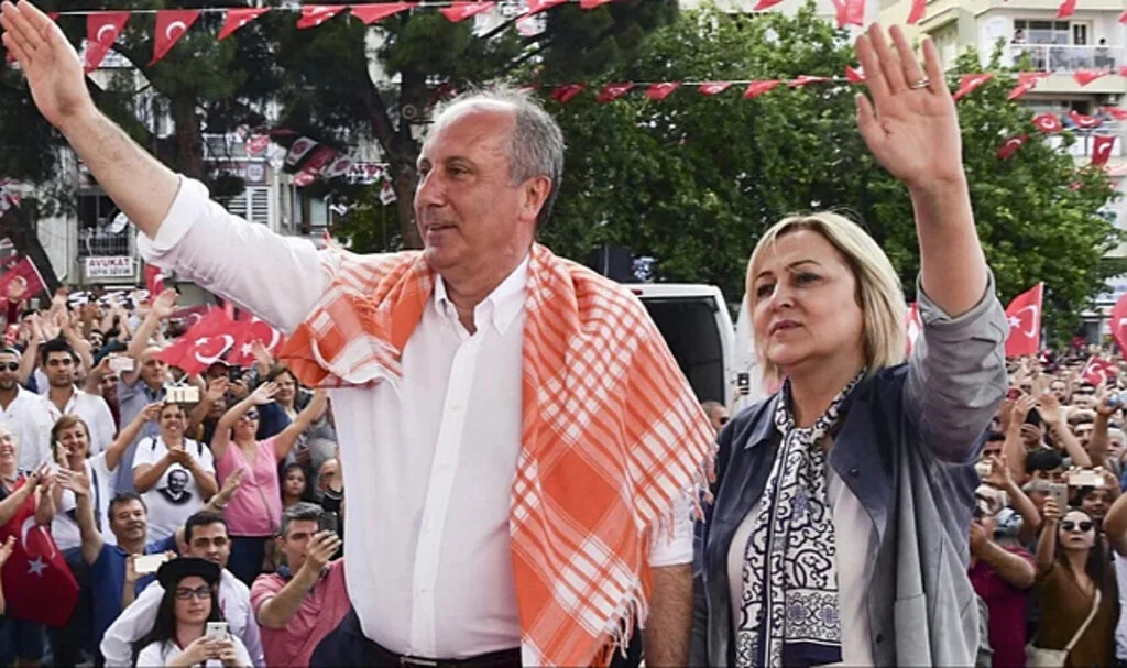Muharrem İnce, Seçim Dönemi Servis Edilen Cinsel İçerikli Görüntüyü Eşine İzletmiş: 'Bu sen değilsin' dedi