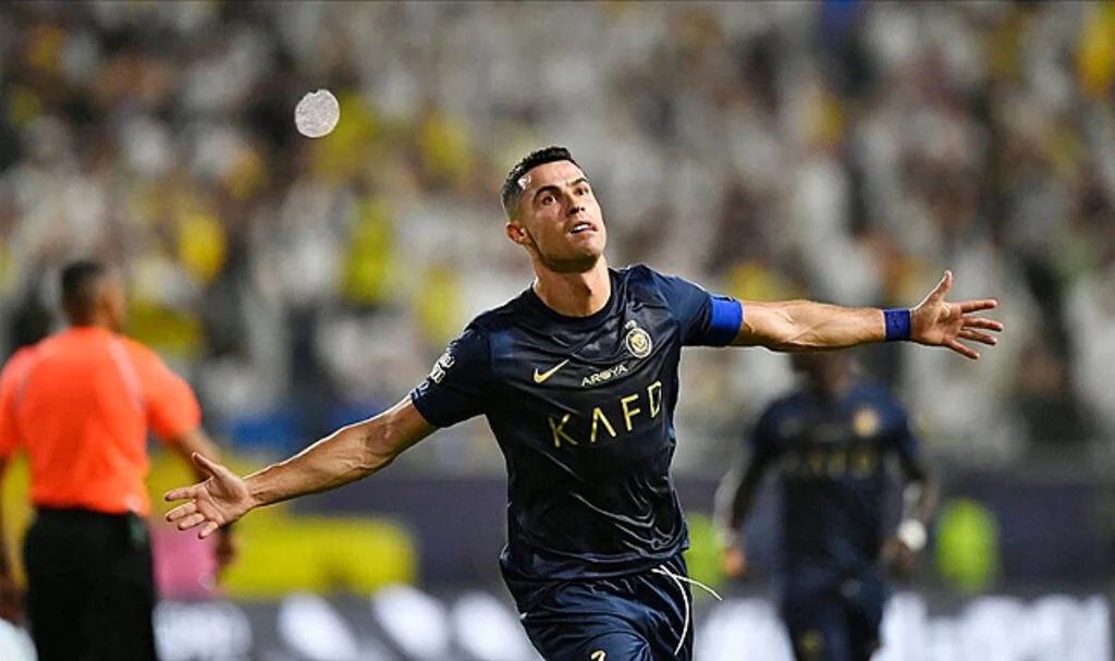 Ronaldo'dan yeni rekor! 850 gole ulaşan ilk futbolcu oldu