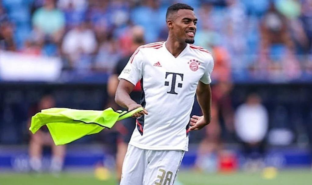 Ryan Gravenberch, 40 Milyon Euro’ya Liverpool’a transfer oldu