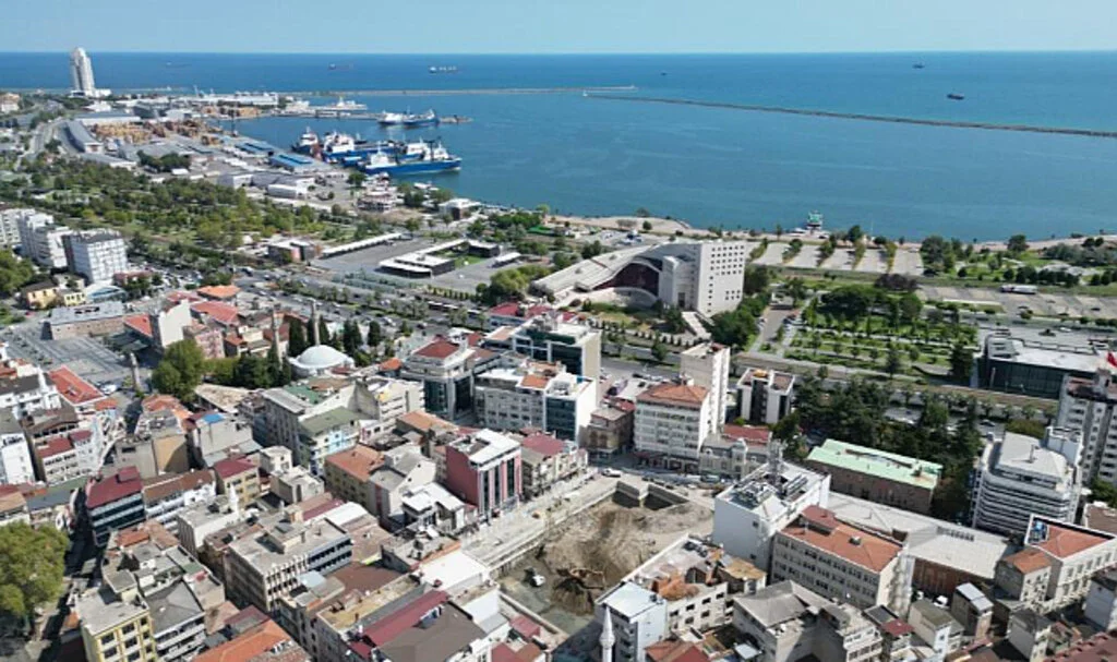 Samsun'a Yeni Otopark ve Yeni Meydan