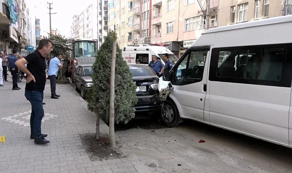 Samsun Bafra'da Servisçiler Arasında Silahlı Çatışma: 1 Yaralı