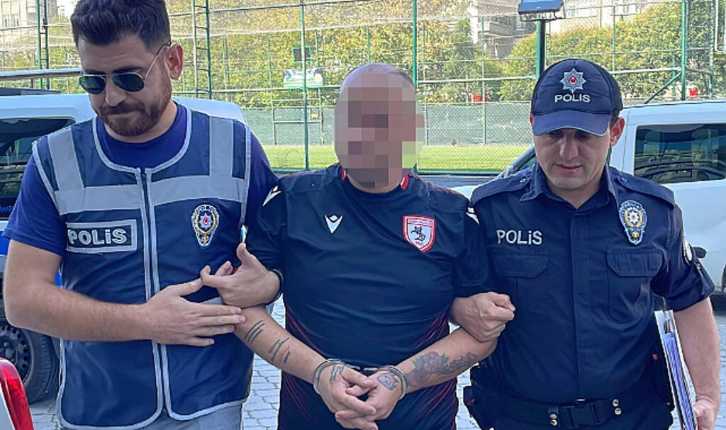 Samsun'da 1 kişinin öldüğü, 6 öğrencinin yaralandığı kazaya karışan kamyon sürücüsü adliyede