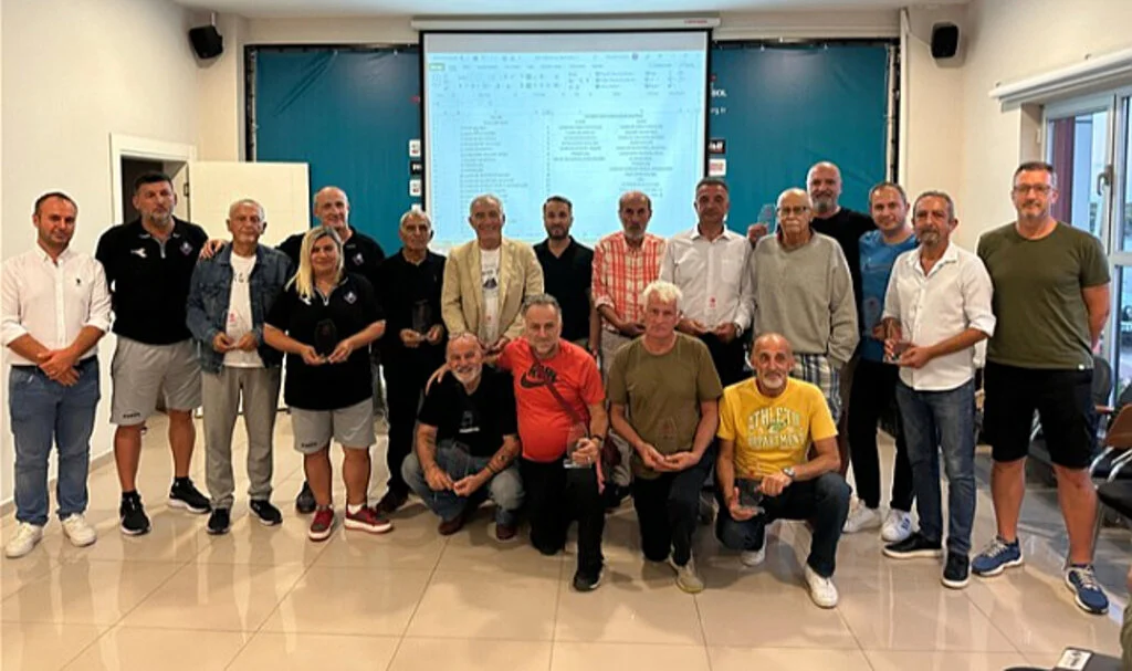 Samsun'da Basketbolun Emektarları Ödüllendirildi