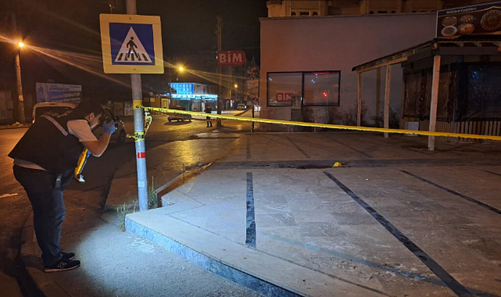 Samsun'da Bıçaklı Saldırıda Bir Kişi Ağır Yaralandı