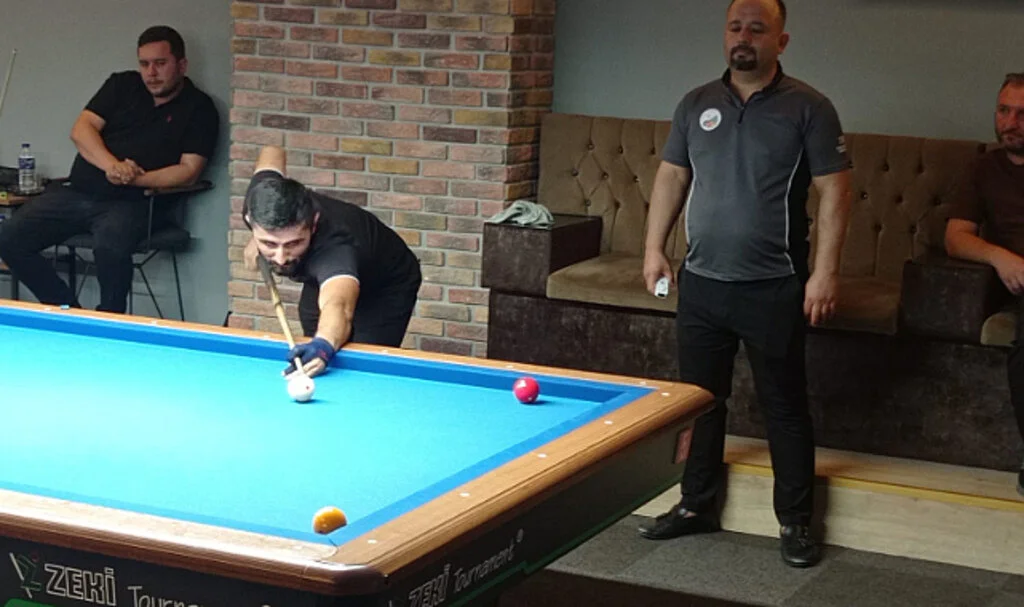 Samsun'da Bilardo Seçmeleri Devam Ediyor