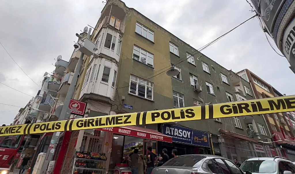 Samsun’da Çatıya Çıkan Kadın Ekipleri Alarma Geçirdi 