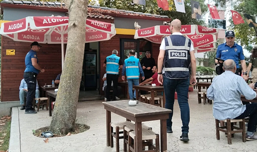 Samsun'da Çeşitli Suçlardan Aranan 20 Kişi Yakalandı