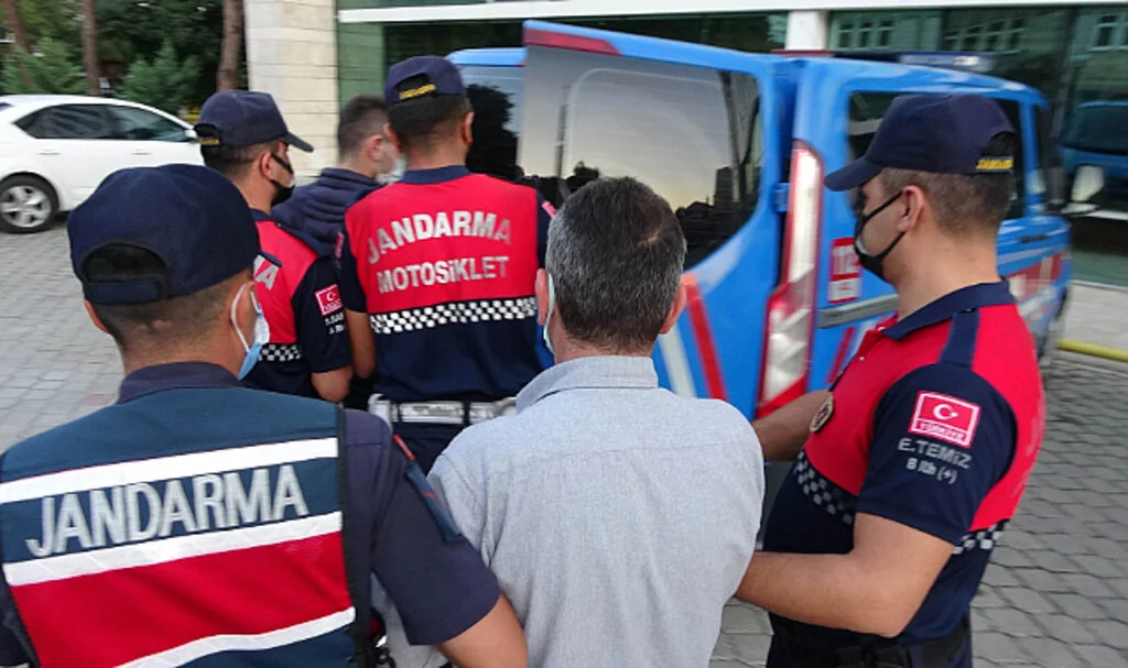 Samsun'da emlakçı ve eşinin öldürülmesinde 3 kişiye 40'ar yıl hapis