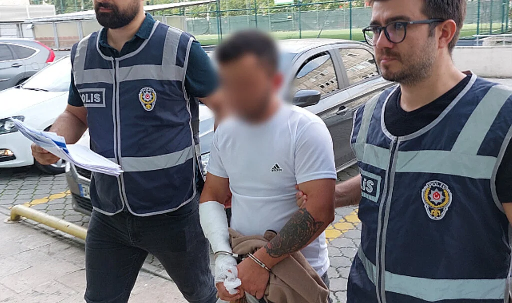 Samsun'da evlat dehşeti! Tartıştığı babasını bıçakladı...