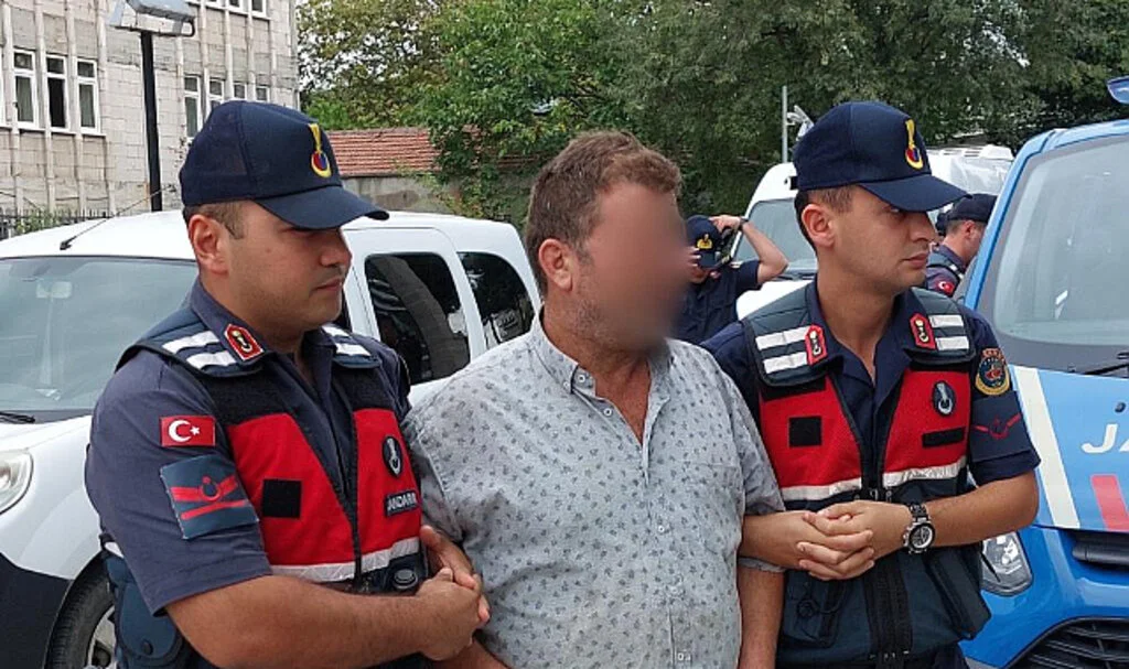 Samsun'da Komşuyu Tüfekle Tehdide Tutuklama