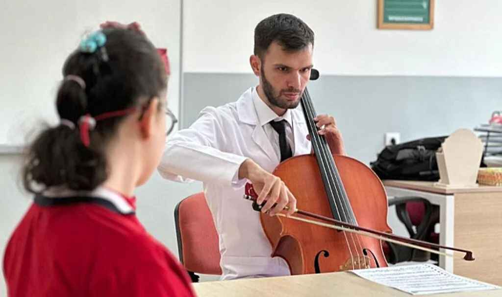 Samsun'da Otizmli Kerem’in Öğretmenlik Hayali Gerçek Oldu