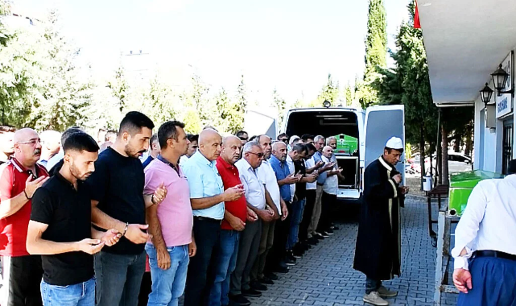 Samsun’da Sahte İçkiden Bir Gün Arayla 2 Kişi Yaşamını Yitirdi
