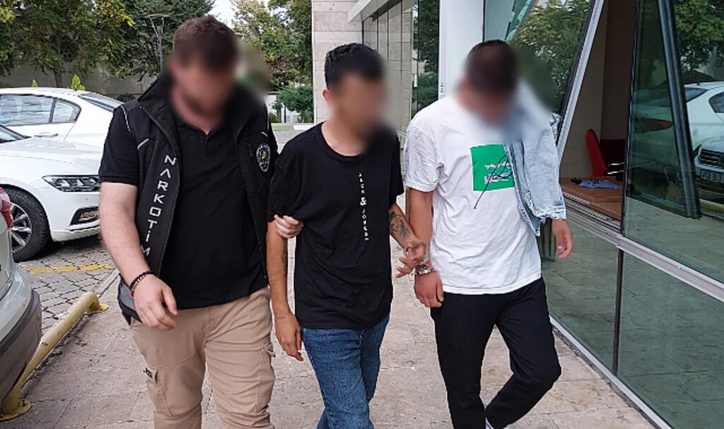 Samsun'da uyuşturucu operasyonu! 7 kişi adliyeye sevk edildi...