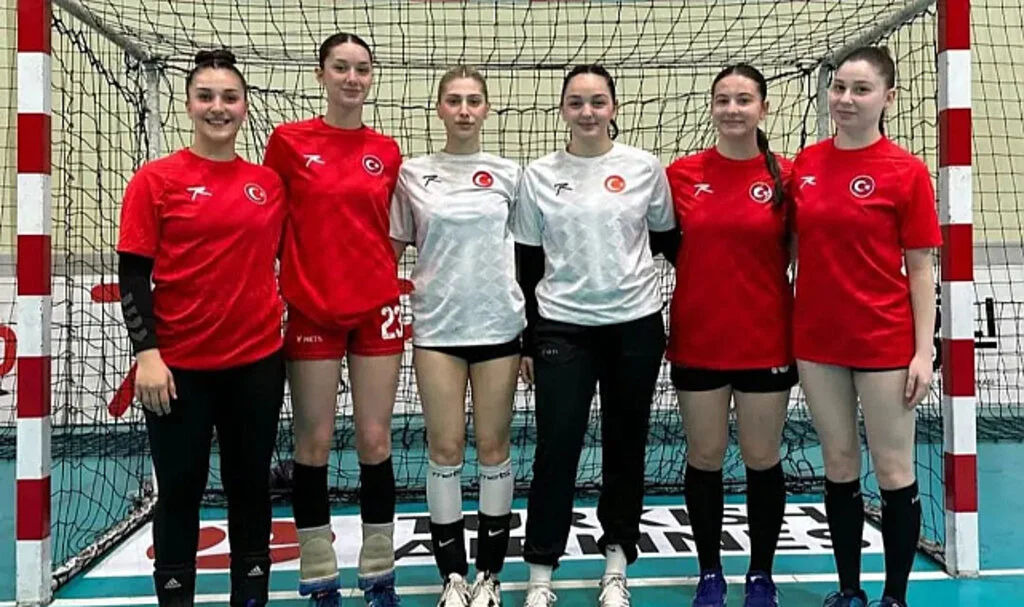 Samsun Hentbol Kulübü; Milli Takıma 10 Sporcu Kazandırdılar