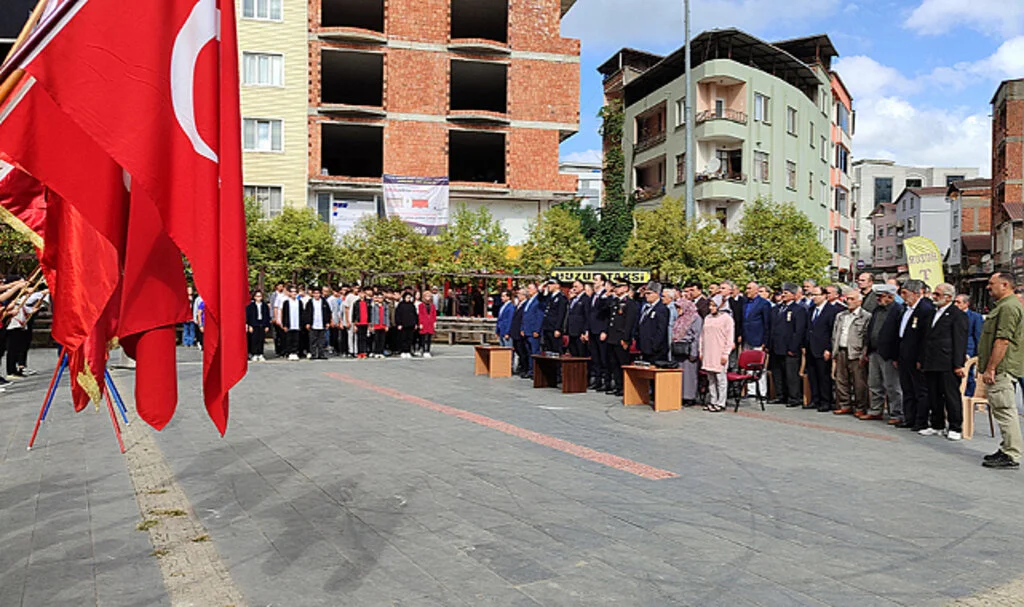 Samsun Salıpazarı'nda Gaziler Günü Kutlandı