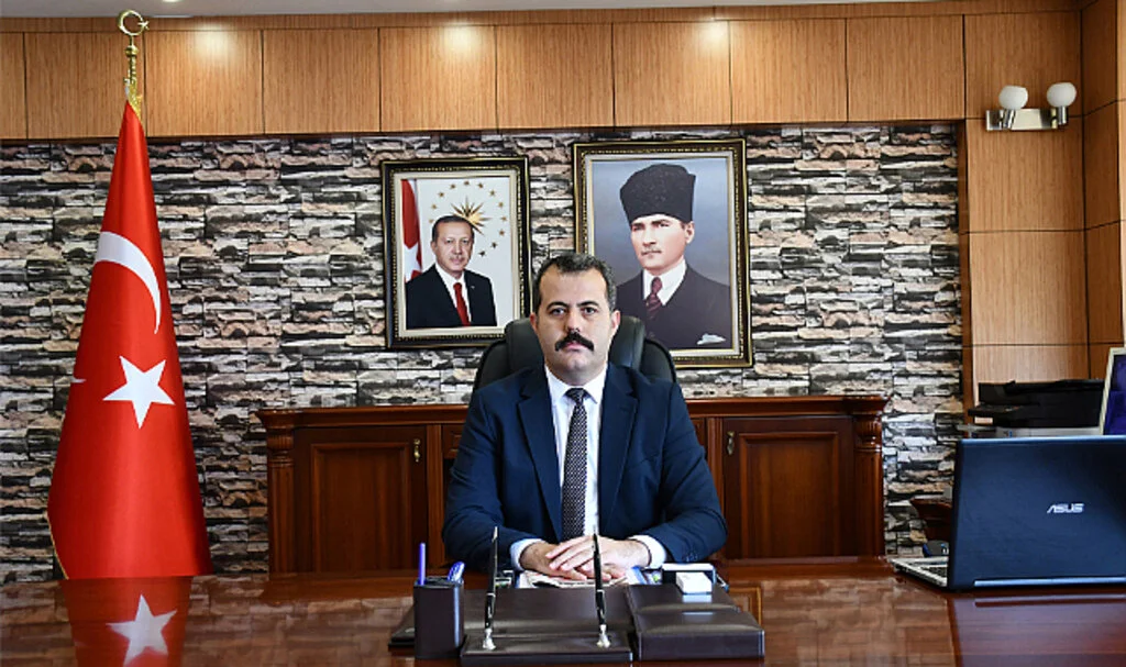 Samsun Vezirköprü Kaymakamı Özgür Kaya Görevine Başladı