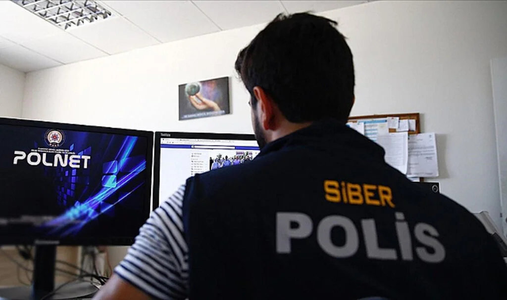 Siber Ekipler Avladı 