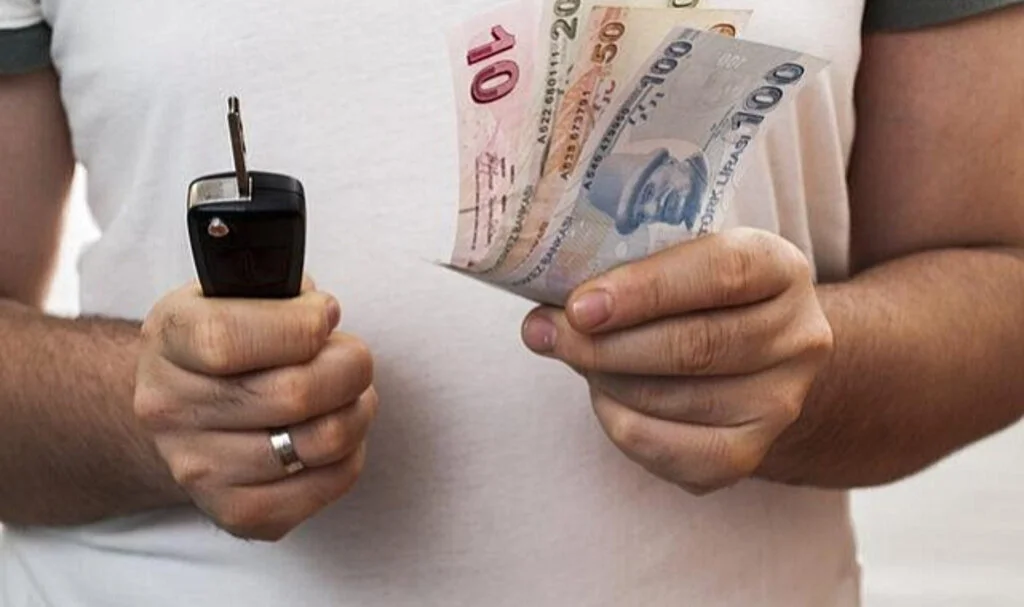 Sıfır otomobilde işler tersine döndü! Teslimatlar 3 aydan 3 saate indi: Aksesuar ve kasko zorunluydu, hediye oldu…