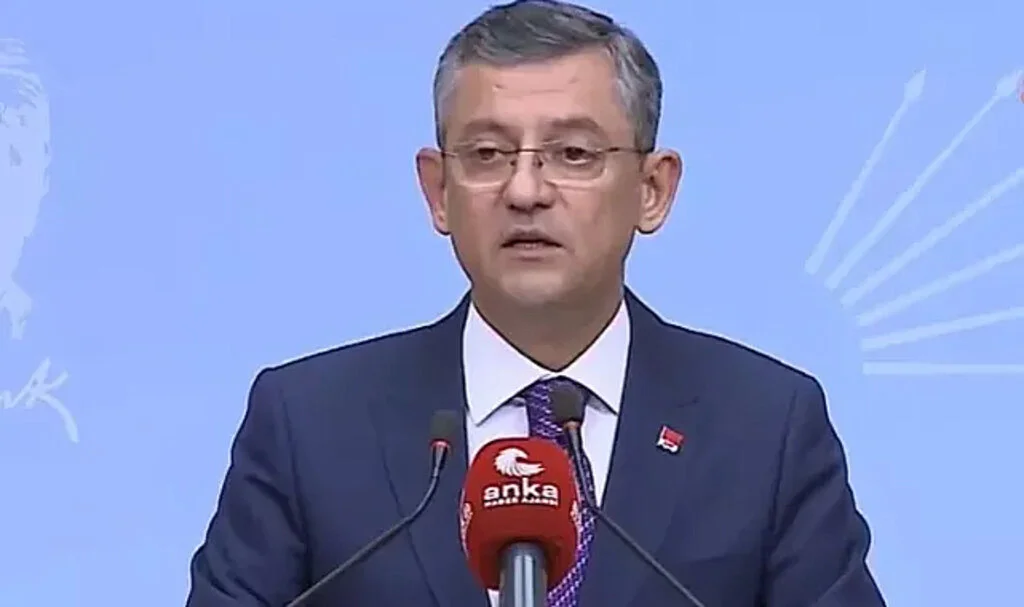 SON DAKİKA | CHP'li Özgür Özel Resmen Duyurdu! "CHP Genel Başkanlığına Adaylığımı İlan Ediyorum"