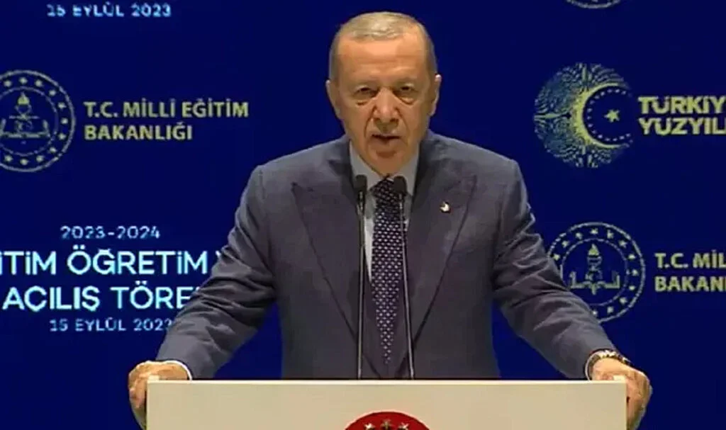 Son dakika | Saatlik Ek Ders Ücretlerine Zammı Erdoğan Duyurdu! Lisansüstü Öğrencilerin de Bursları Artıyor