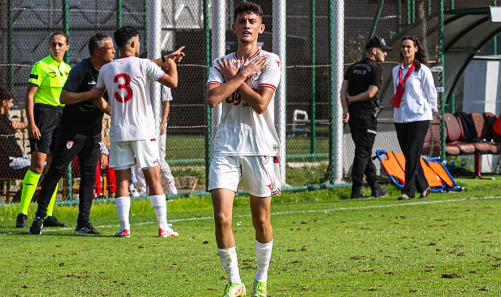 Son Dakika! Trabzonspor U19: 2 – Samsunspor U19: 2 (Maç Sonucu)