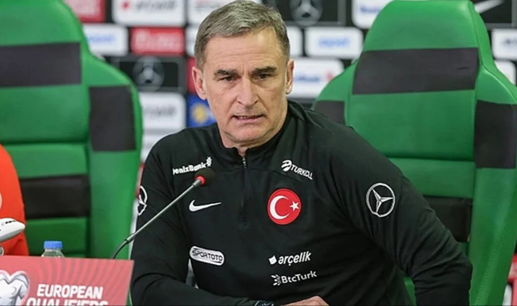 Stefan Kuntz, Almanya'ya Döner Dönmez Türkiye'ye Salladı