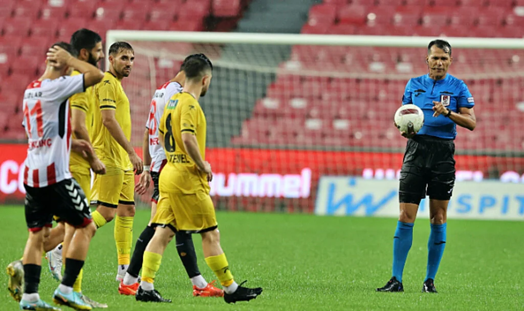 Süper Lig'de 4. haftaya bakış! Samsunspor maçı ertelendi... 