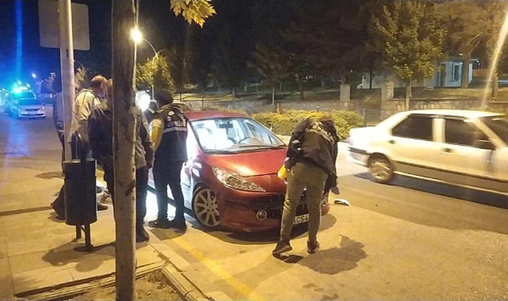 Tartıştığı Kişiyi Bacağından Vurdu