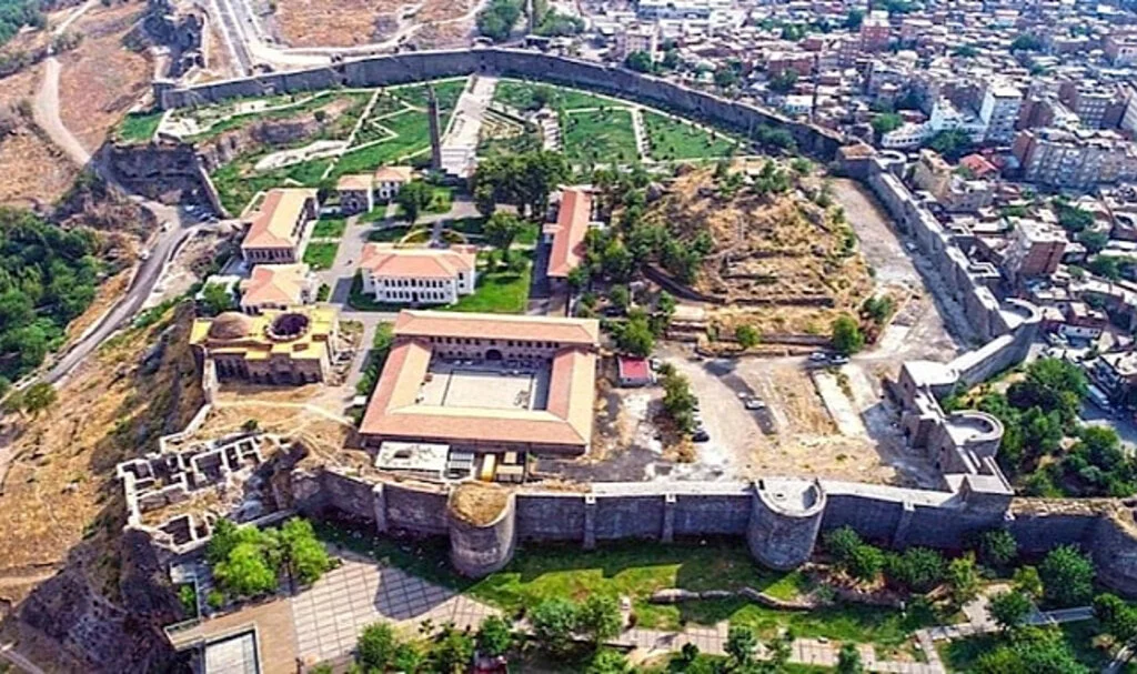 Terör Bitme Noktasına Geldi Bu Kez Bilişim Suçları Patladı