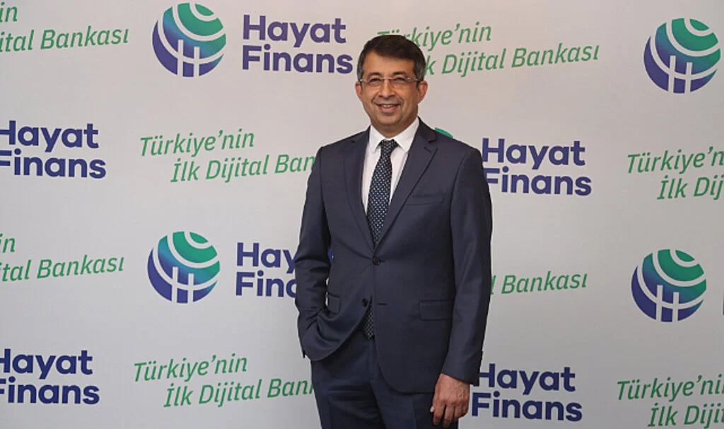 Türkiye’nin ilk dijital bankası 'Hayat Finans' faaliyete geçti