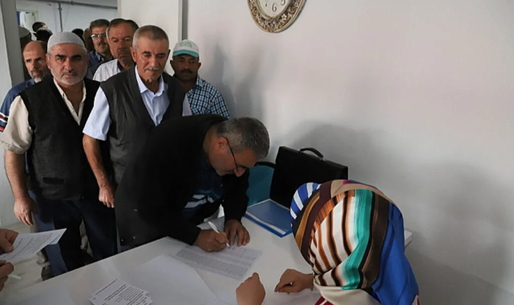 Vezirköprü AK Parti’de temayül heyecanı