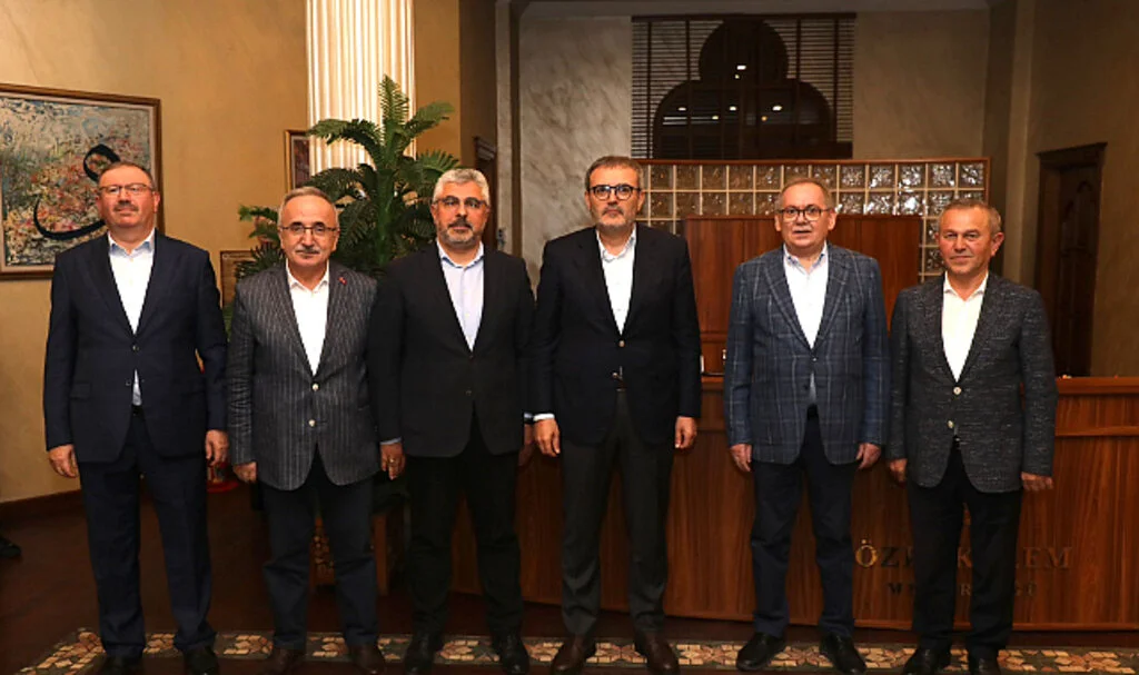 AK Parti MKYK üyesi Ünal’dan SBB'ye ziyaret 