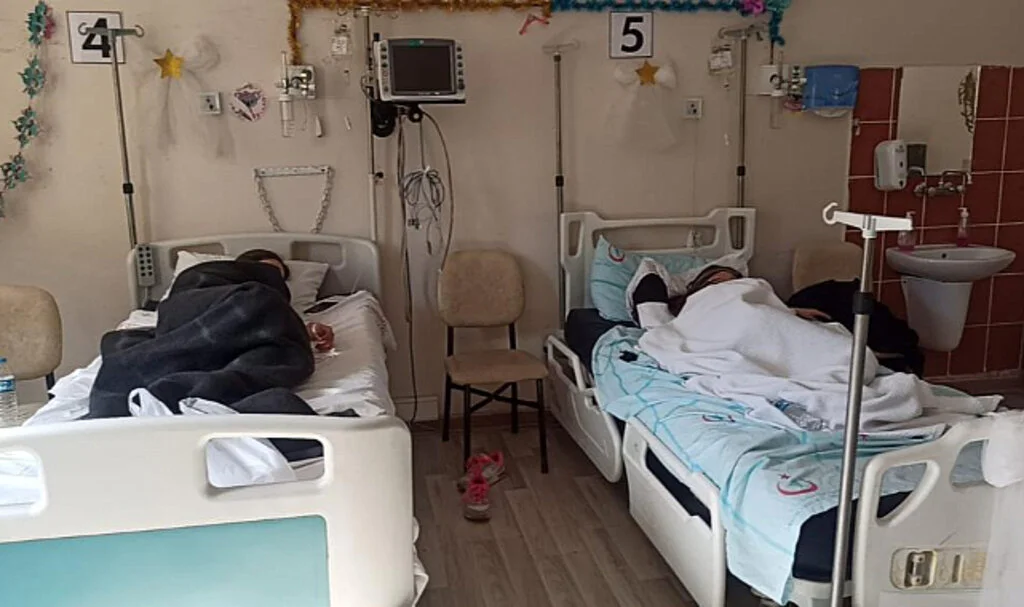 Amasya’dan Bir Zehirlenme Olayı Daha: 3 Öğrenci Hastaneye Kaldırıldı