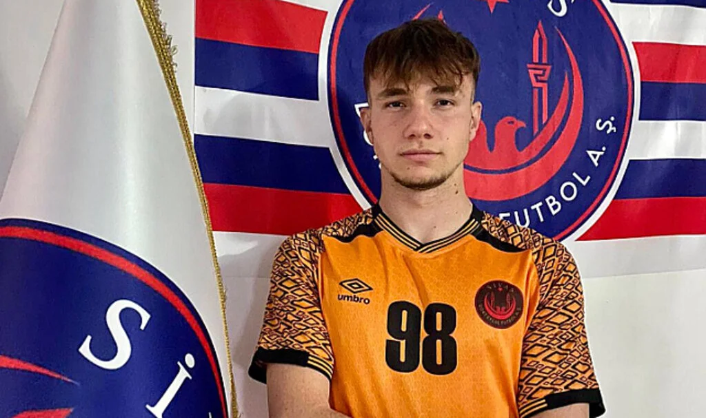 Arda Efe Yuvadan Uçtu