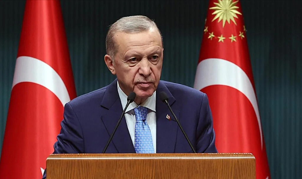 CANLI: Cumhurbaşkanı Erdoğan'dan kritik açıklamalar; 2024 Yılı kredi ve burs ücretleri...