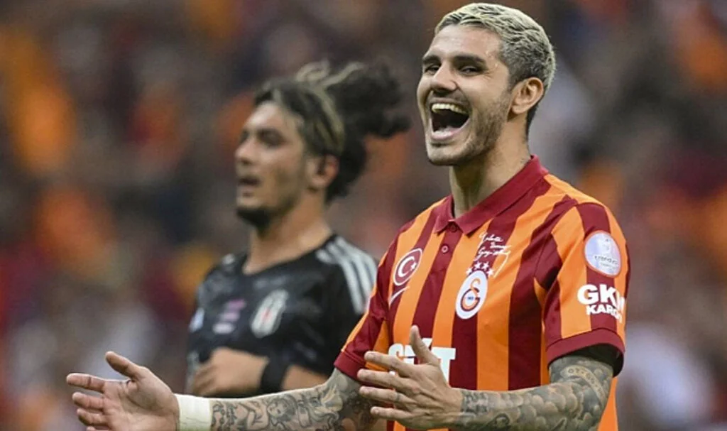 Derbi zaferi sonrası Galatasaray'dan Beşiktaş'a gönderme üstüne gönderme