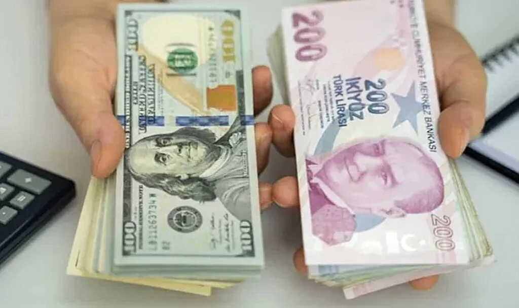 Dolar/TL Güne Rekorla Başladı