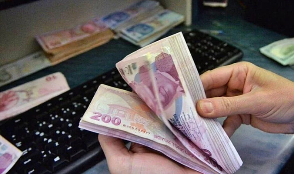 Düşük faizli kredi dönemi bitti! ‘Herkes ucuz krediye alıştı’ dedi: Artık yüzde 50’nin altında zor…